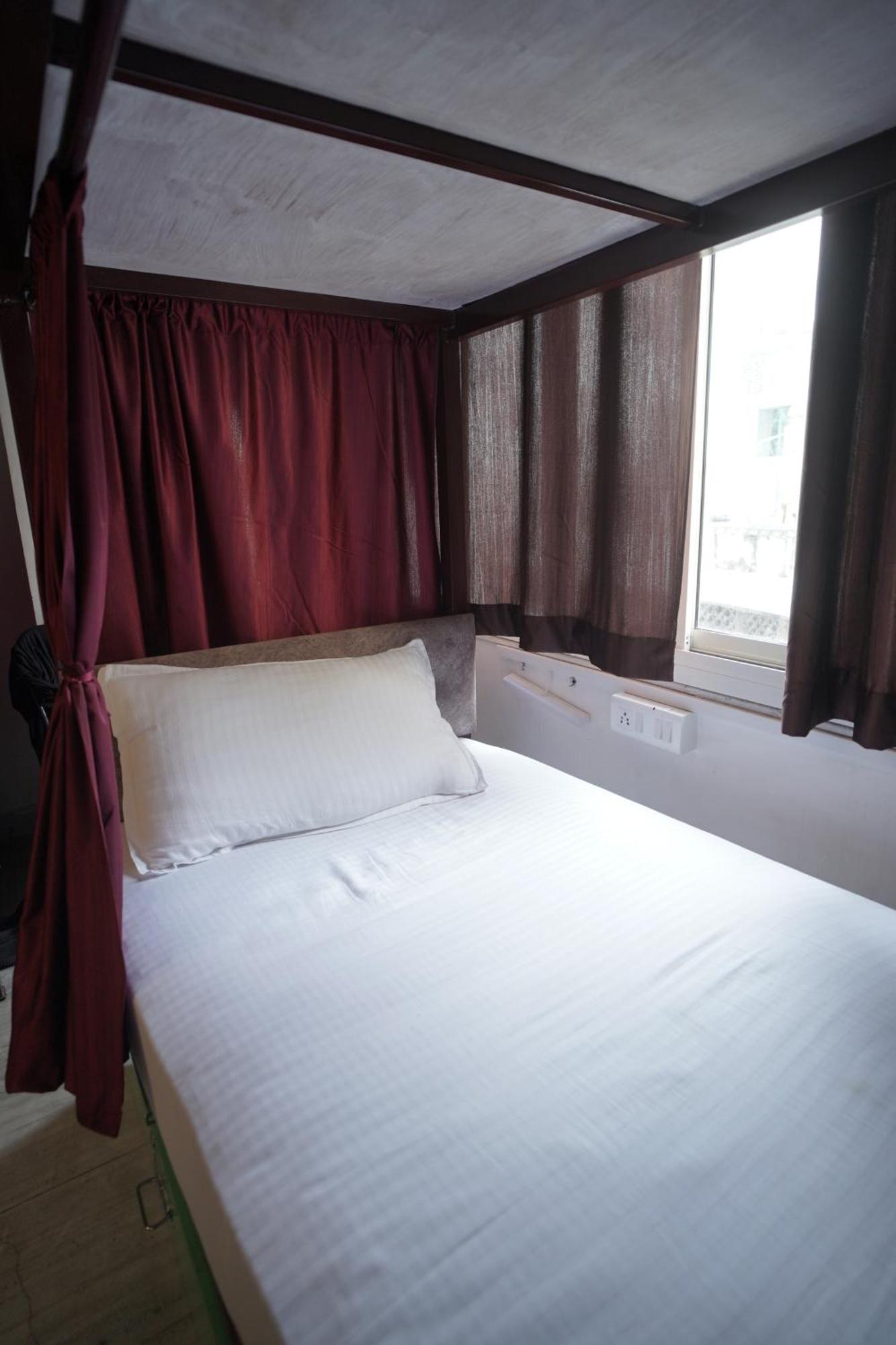 Hostel Funky Bunky Ουνταϊπούρ Εξωτερικό φωτογραφία
