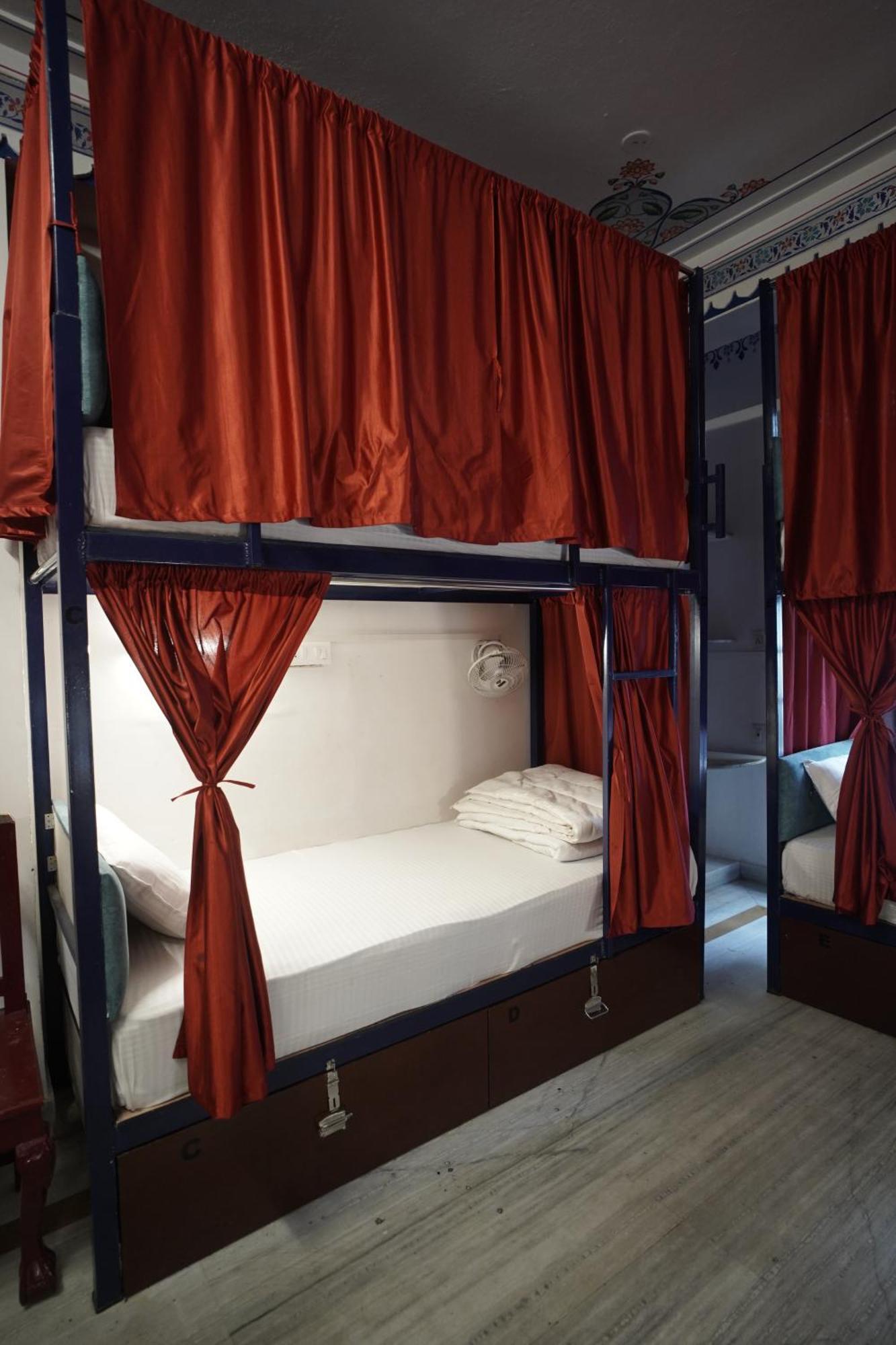 Hostel Funky Bunky Ουνταϊπούρ Εξωτερικό φωτογραφία
