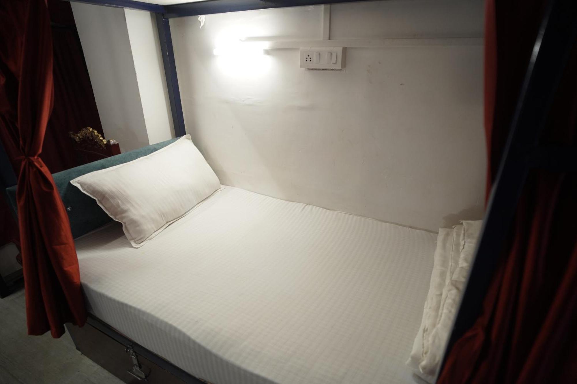 Hostel Funky Bunky Ουνταϊπούρ Εξωτερικό φωτογραφία
