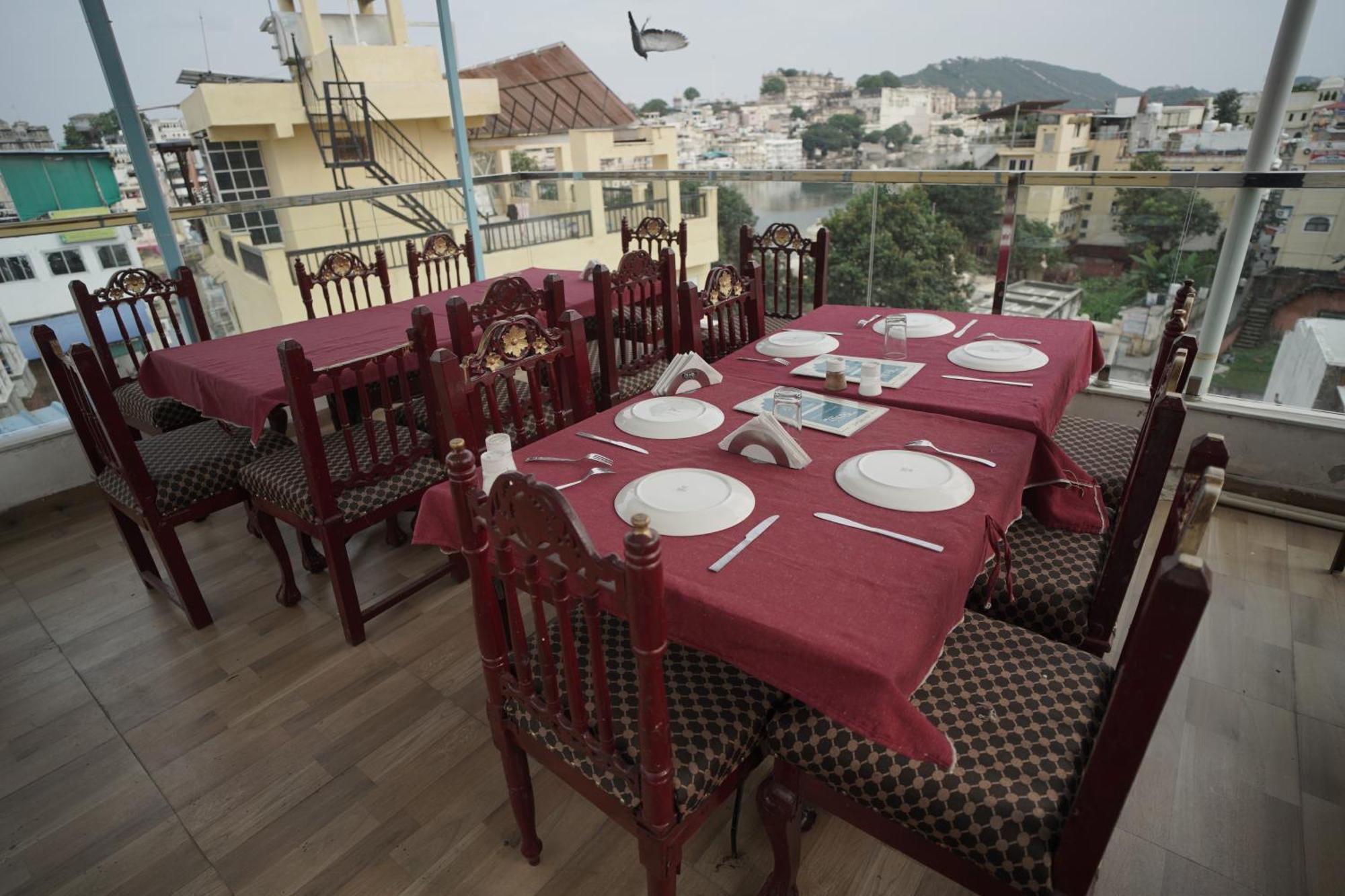 Hostel Funky Bunky Ουνταϊπούρ Εξωτερικό φωτογραφία