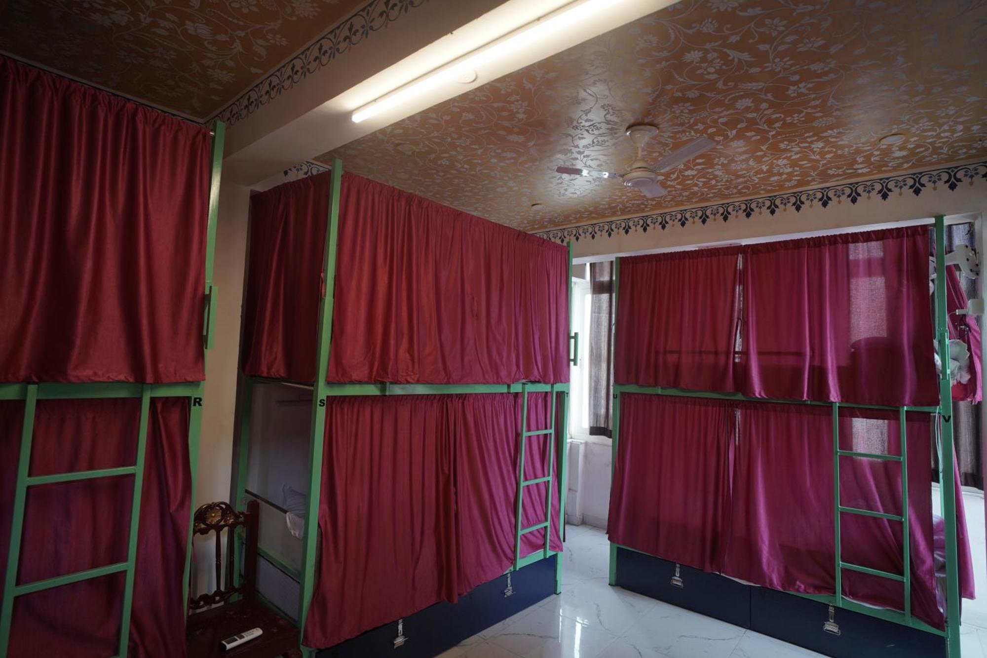 Hostel Funky Bunky Ουνταϊπούρ Εξωτερικό φωτογραφία