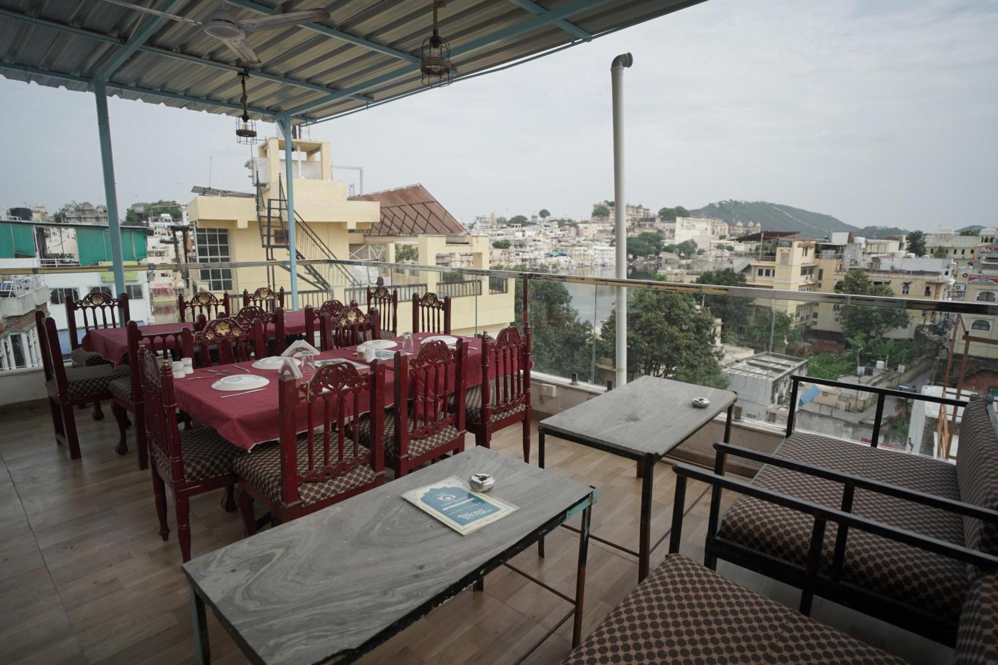 Hostel Funky Bunky Ουνταϊπούρ Εξωτερικό φωτογραφία